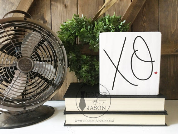 XO, Valentine's Day, Wedding Decor, Hand Painted, Mini Wooden Sign | 6 x 6